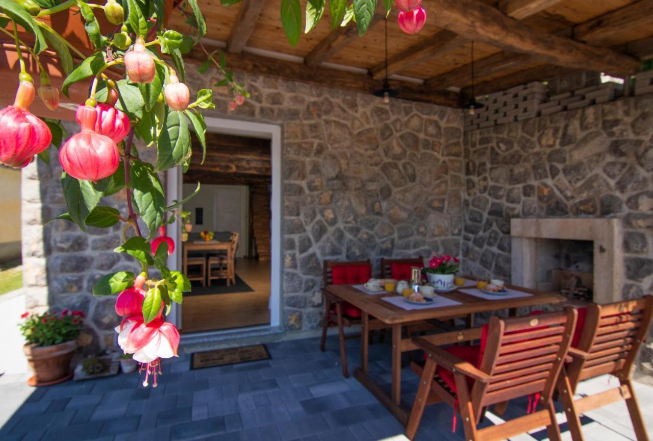 Guest House 'Villa Fani' Veprinac With Jacuzzi المظهر الخارجي الصورة